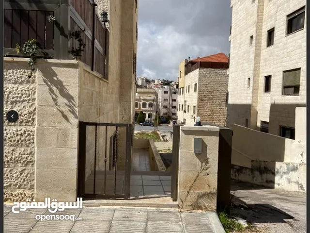 200 m2 3 Bedrooms Apartments for Sale in Amman Khalda