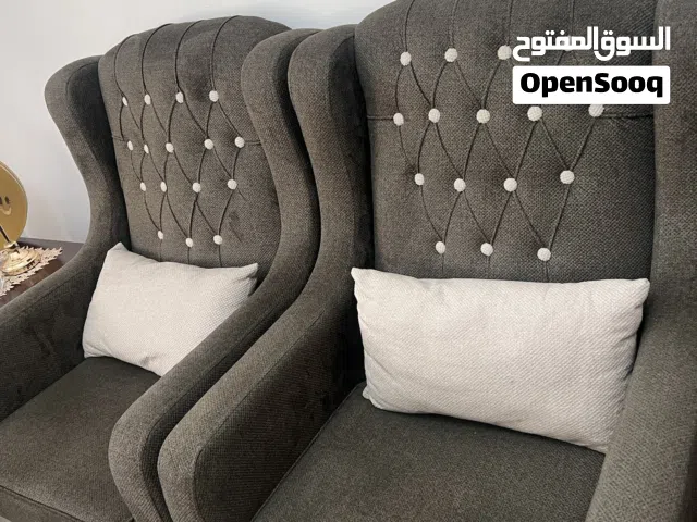 طقم كنب شبه جديد استعمال خفيف