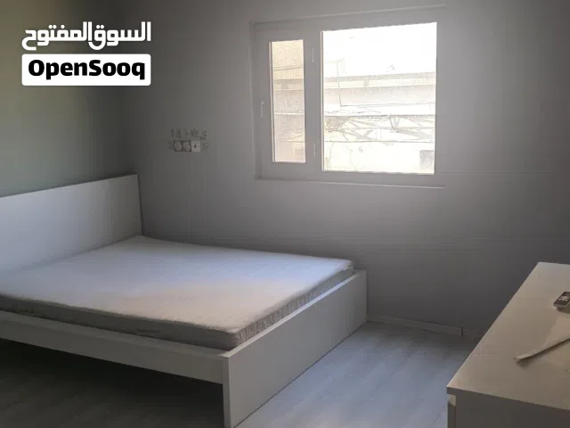 مرتبة مندر ماركة ايكيا اصلي مستعمل للبيع