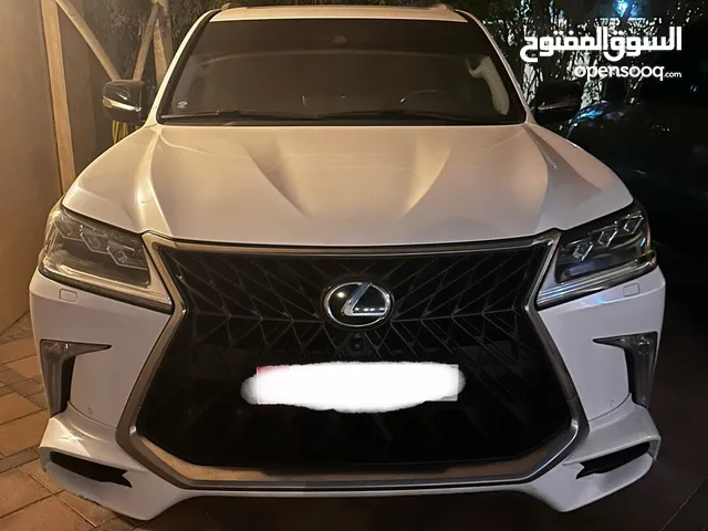 استيشن لكزس 2018 للبيع اول مالك من الوكالة وصبغ وكالة