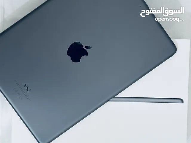 iPad Pro 12.9-inch (4th generation)