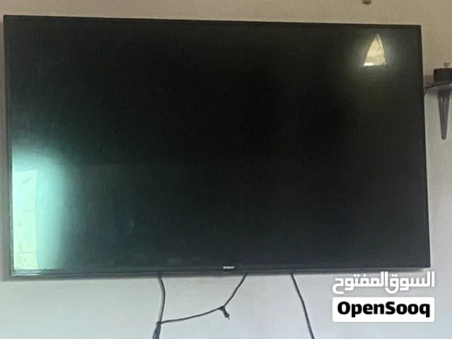 شاشة مستخدمة خربانه فيها الصورة اثر ضربة خفيفة ،  شغال الصوت والضوء