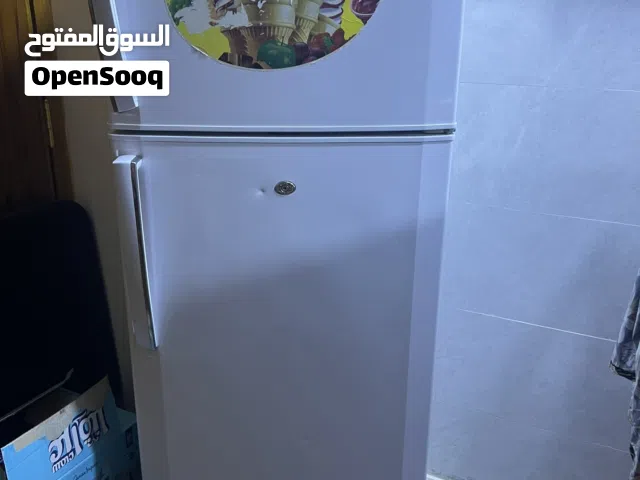 ثلاجه للبيع