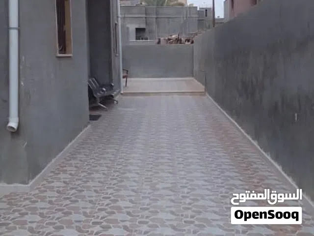 250 m2 3 Bedrooms Townhouse for Rent in Tripoli Al-Ghasi