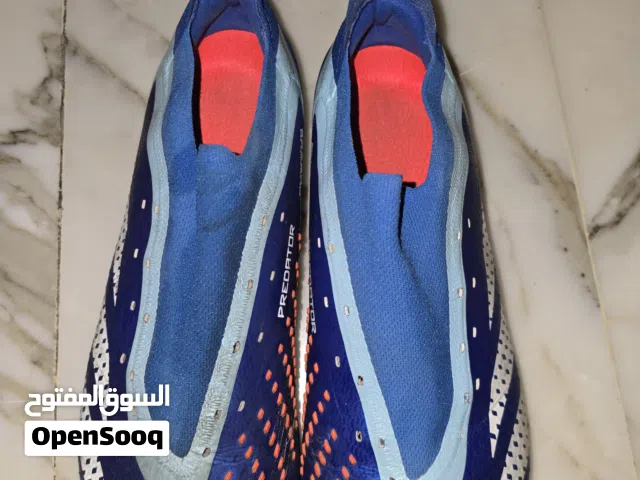 حذاء Adidas predator accuracy. 1 low blue /natural grass/ عشب طبيعي (original)