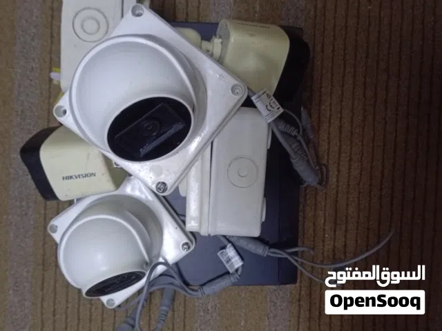 كاميرات مراقبة في حالة ممتازة للبيع او للبدل على اي شيء