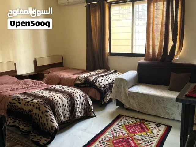 100 m2 2 Bedrooms Apartments for Rent in Amman University Street