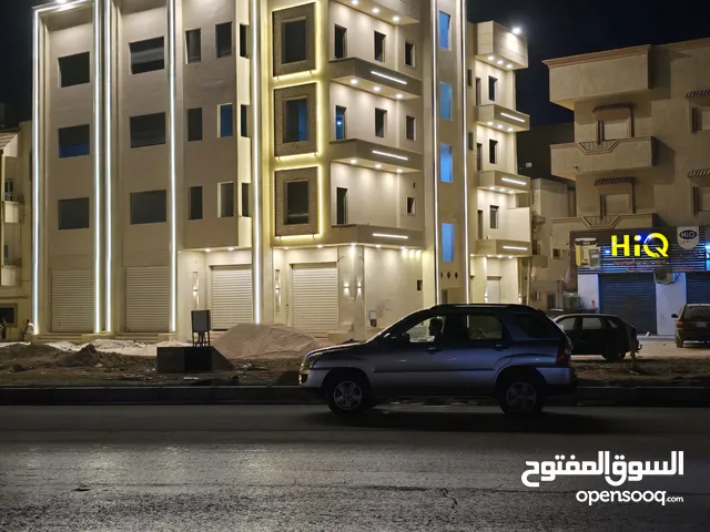 عماره علي رئيسي مباشر علي شارعين باركي سيارة كبير 6 محلات 7 شقق