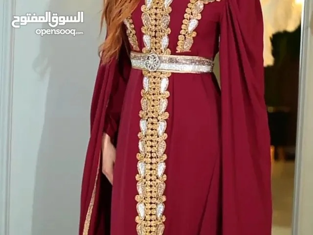 قفطان مغربي مع حزام
