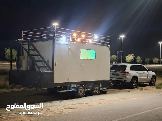 كرفان محلي مفروش موديل 2022 بحالة جيدة بسعر 11.500 قابل للتفاوض للجادين