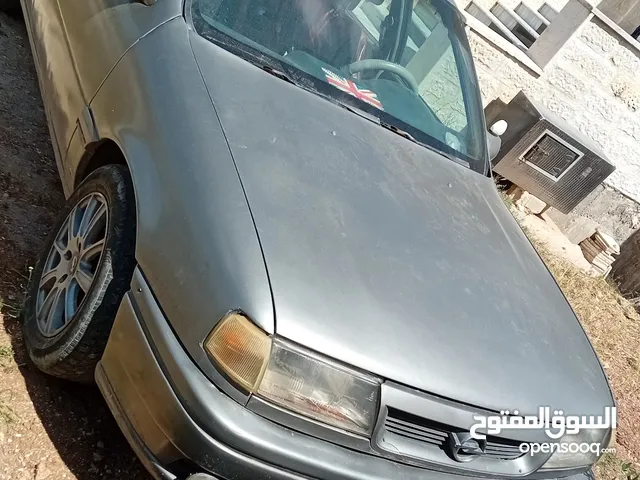 Used Opel Vectra in Irbid