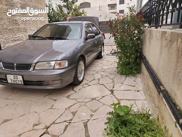 Nissan Sunny 2000 in Zarqa
