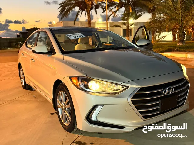 Used Hyundai Elantra in Benghazi