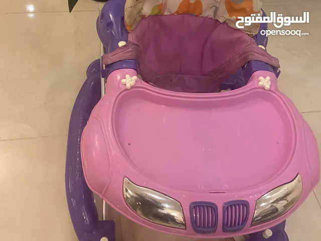 عرباية مشايه او كراجة