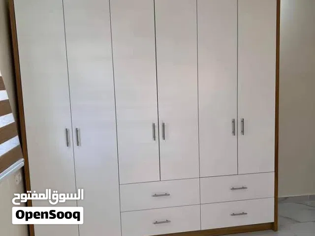 خازنة ملابس