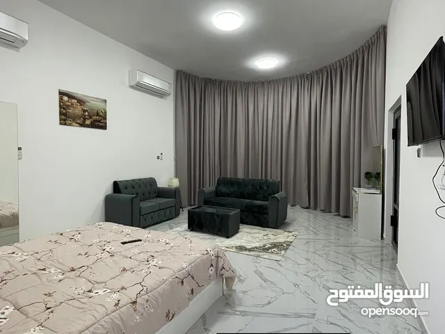 للايجار استوديو مفروش مدخل خاص في منطقة فلج هزاع المرور