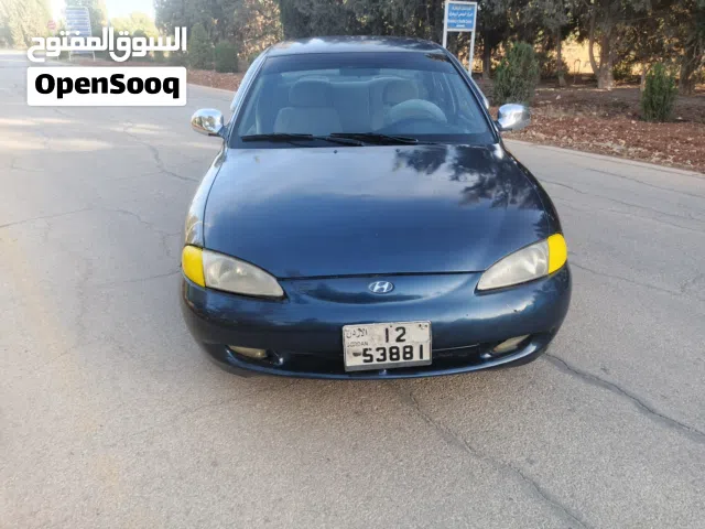 1996 هيونداي افانتي Standard