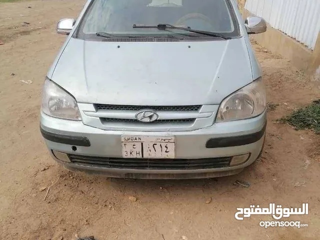 للبيع بإذن الله في كوستي . كلك موديل 2005 . القير اوتماتيك . المكنه 12 صغيره . ماخد حزام على نظافه .