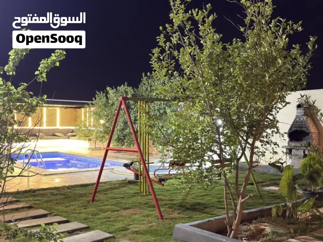 3 Bedrooms Chalet for Rent in Tripoli Al-Baesh
