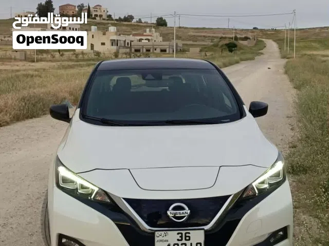 2018 نيسان ليف SV