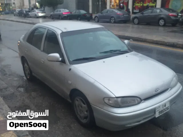 1995, هيونداي, اكسنت, Standard