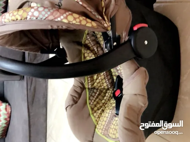كوت اطفال ( كارسيت )