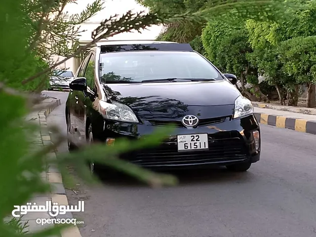 Used Toyota Prius in Amman