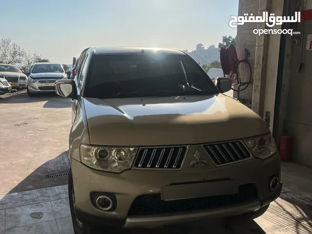 هنتر 2011 l200