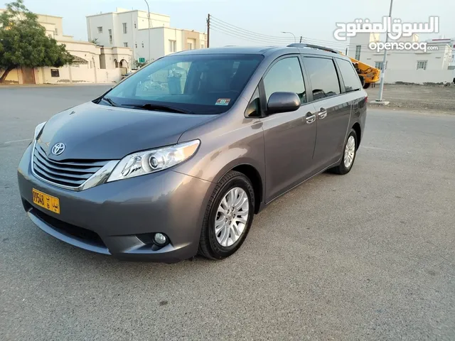 New Toyota Sienna in Muscat
