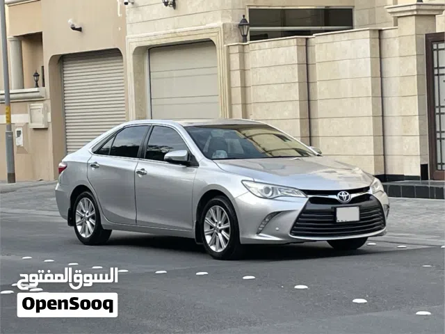TOYOTA CAMRY GLX MODEL 2017