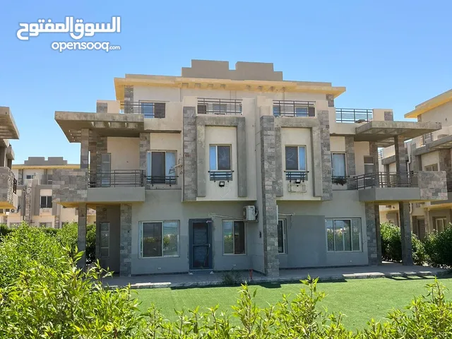 شاليه للبيع في الكيلو 275 الساحل الشمالي استلام فوري متشطب الترا سوبر لوكس