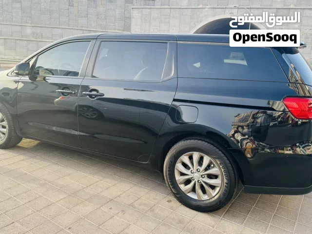 2020 كيا كرنفال LX