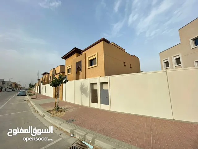 450 m2 4 Bedrooms Villa for Rent in Dhahran Saudi Aramco Road