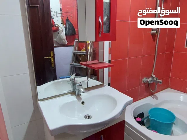 مواد صحية و مكتبه