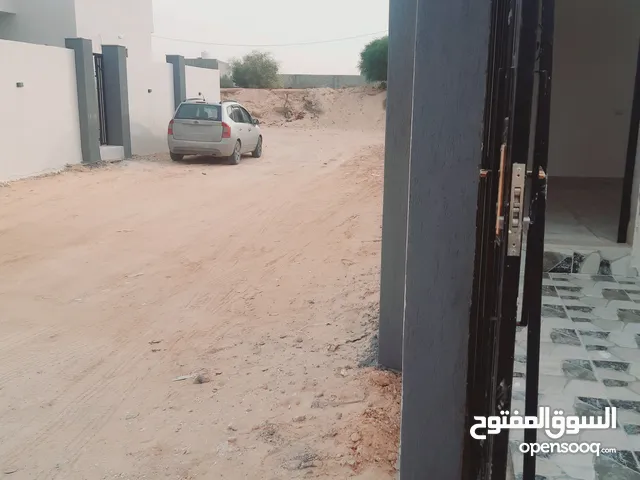 130 m2 3 Bedrooms Townhouse for Sale in Misrata Other