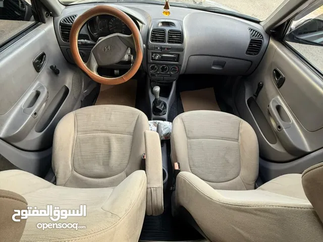 سيارة اكسنت 2005 وكالة قصت الفيرنا