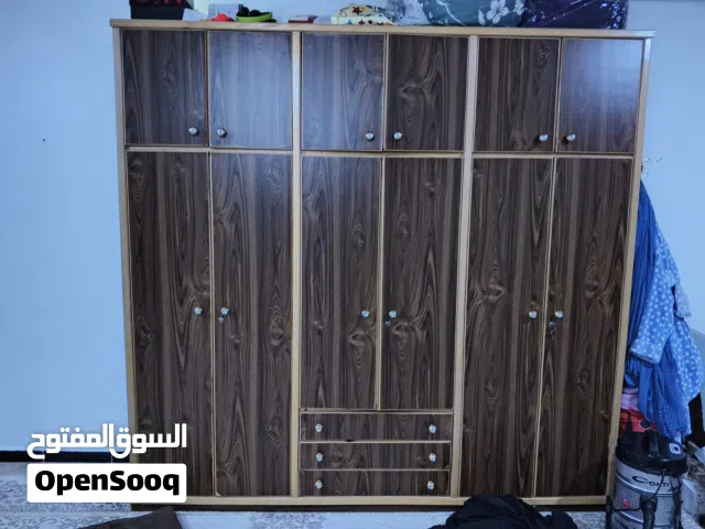 خزانه لاتيه ملبس زان طابقين بحال الوكاله
