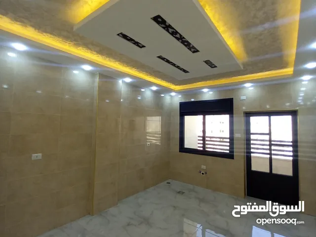 156 m2 3 Bedrooms Apartments for Sale in Zarqa Al Zarqa Al Jadeedeh