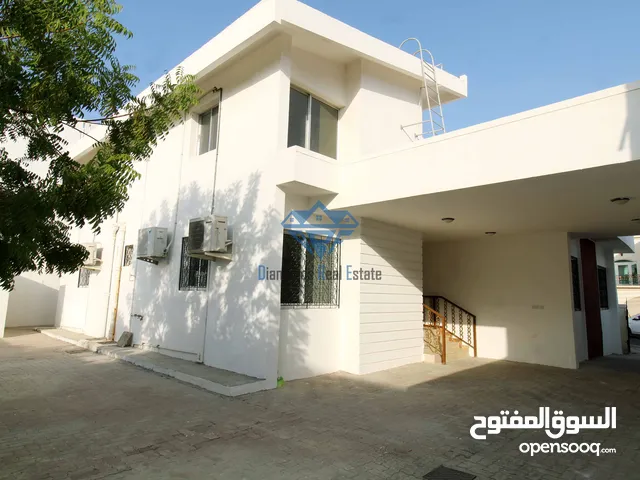 #REF606    Beautiful 5 Bedrooms Villa for Rent In Qurum
