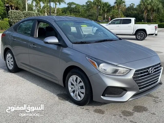 هيونداي أكسنت 2022 للبيع في الرياض اللون رمادي لوحة ر ب ب 7452