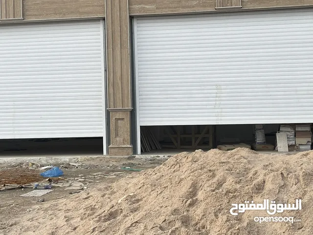 كبنكات المنيوم ابواب كهربائيه يدوية
