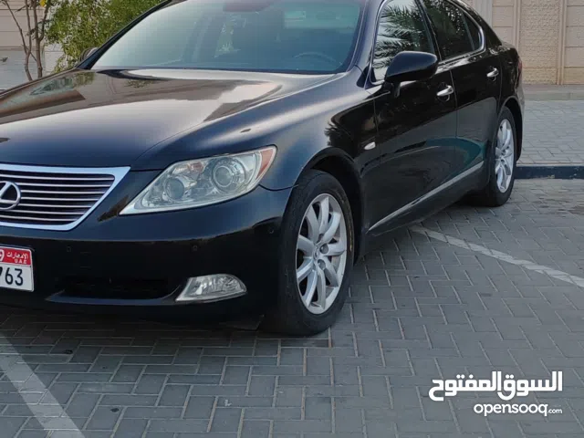 Used Lexus LS in Al Ain