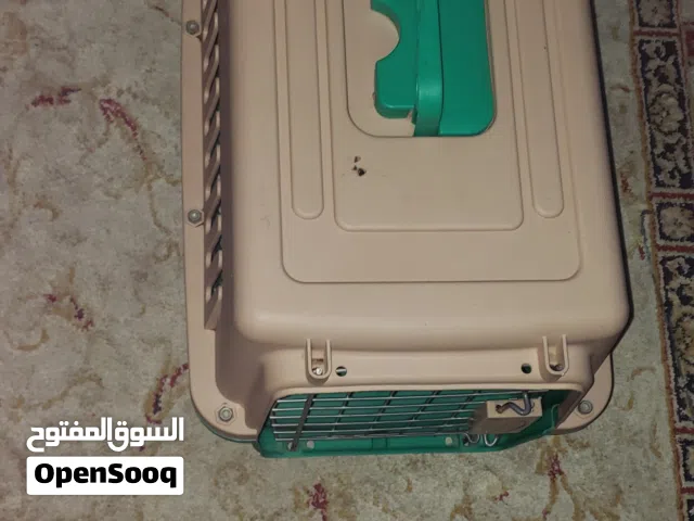 السلام عليكم القفص للبيع موقعي عدن كبير ونضيف اشتي فيبه