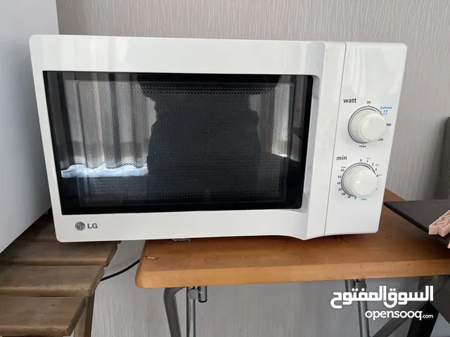 DAEWOO REFRIGERATOR IN GOOD WORKING CONDITION