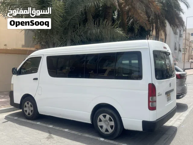 2013 Toyota Hiace Standard