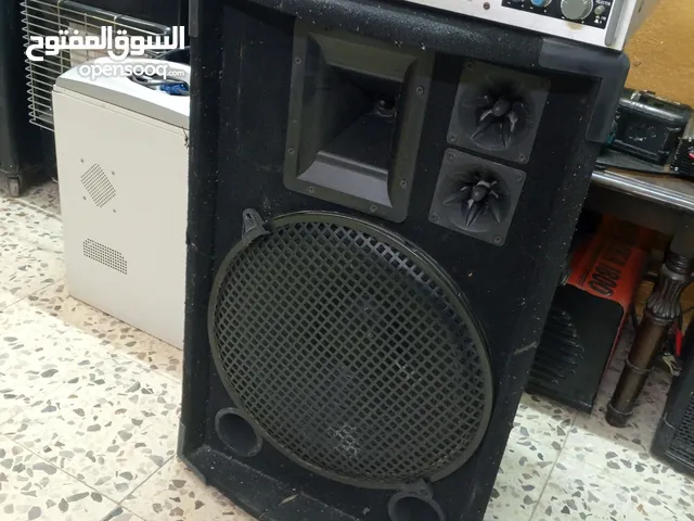 دي جي مع سماعه كبيرة للبيع