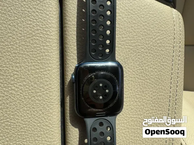 Apple Watch Series 6 GPS + Cellular 44mm بحالة ممتازة