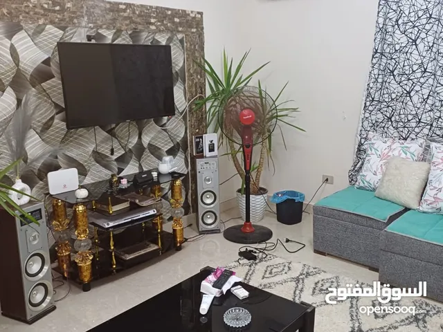شقة فندقية مفروشة للإيجار اليومي موقع مميز امام حديقة الورد قرب مول سيتي ستارز من المالك مباشرة
