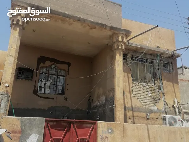 157m2 4 Bedrooms Townhouse for Sale in Basra Tannumah