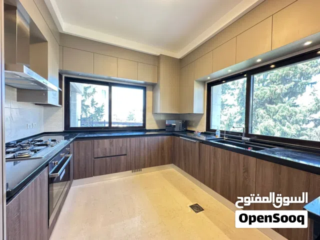 160 m2 3 Bedrooms Apartments for Sale in Amman Abdoun
